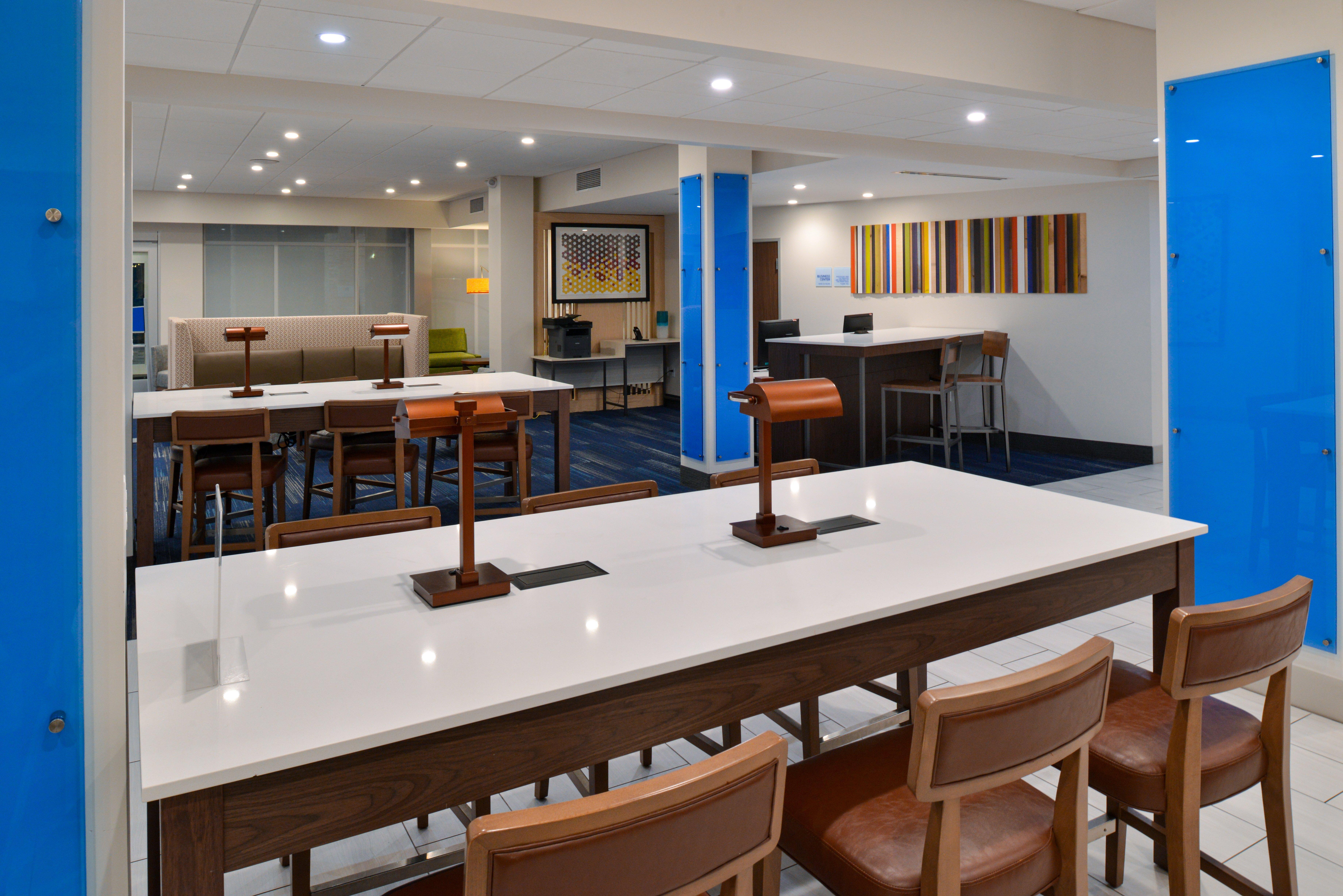 Williamsburg Holiday Inn Express Orlando - South Park By Ihg מראה חיצוני תמונה